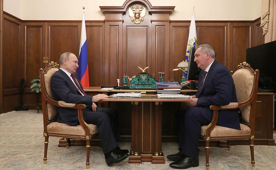 Генеральный директор «Роскосмоса» Дмитрий Рогозин информировал Президента об итогах работы корпорации в 2020 году и планах на ближайшую перспективу.